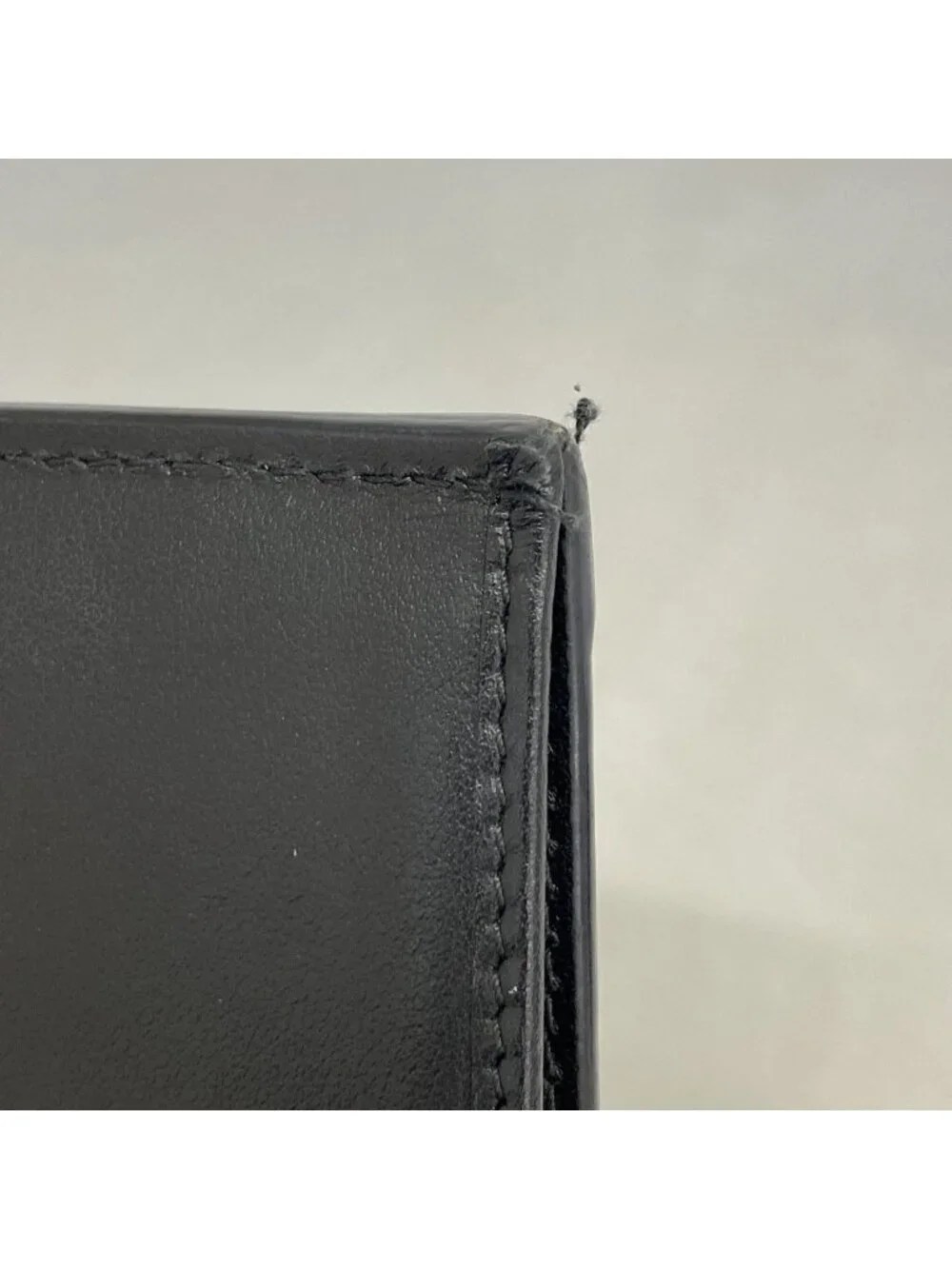 Gucci Wallet GG Matelasse Leather Black Gold - Picture 6 of 8